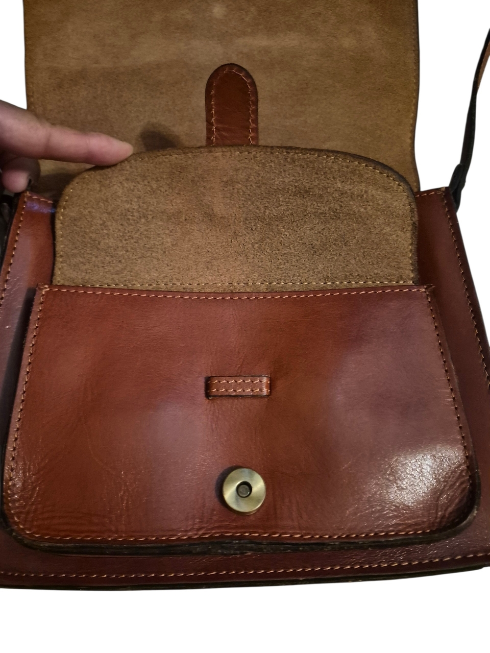 Patricia Nash leather crossbody bag featuring hand-painted and embossed floral - Picture 5 of 7